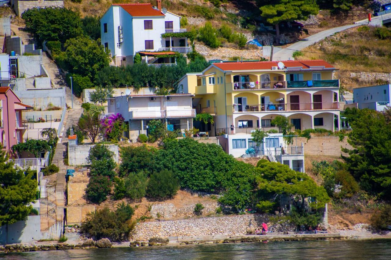 Apartments Lile By The Sea, Celina Zavode Εξωτερικό φωτογραφία